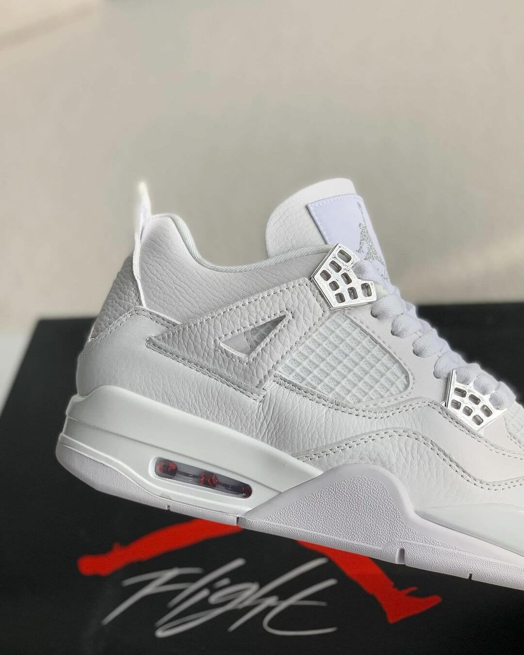 Jordan 4 white silver best sale