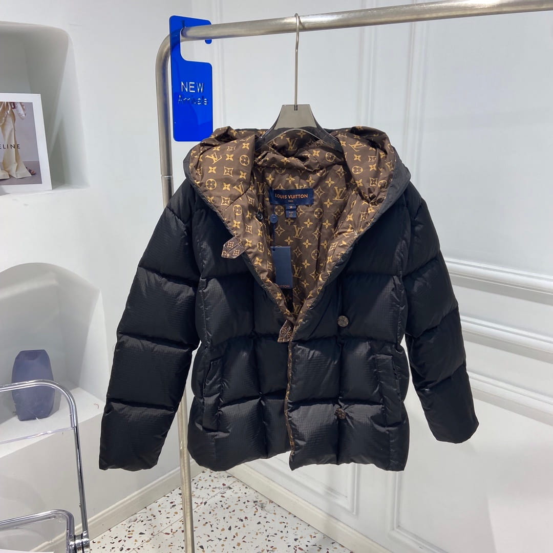 Louis Vuitton LV Long-Sleeved Black Pillow Puffer Jacket