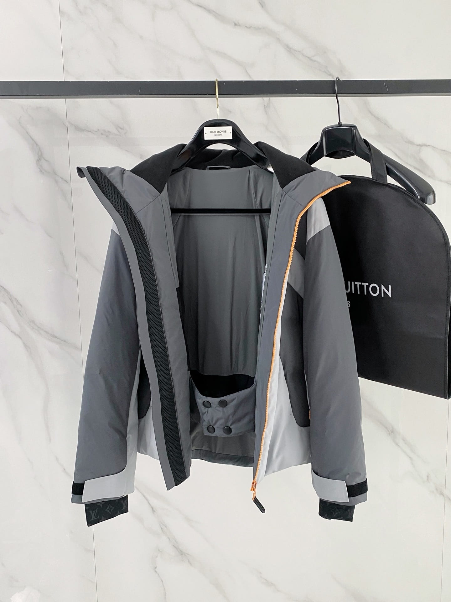 Louis Vuitton LV Ski Technical Down Jacket - Gray & Orange Ski