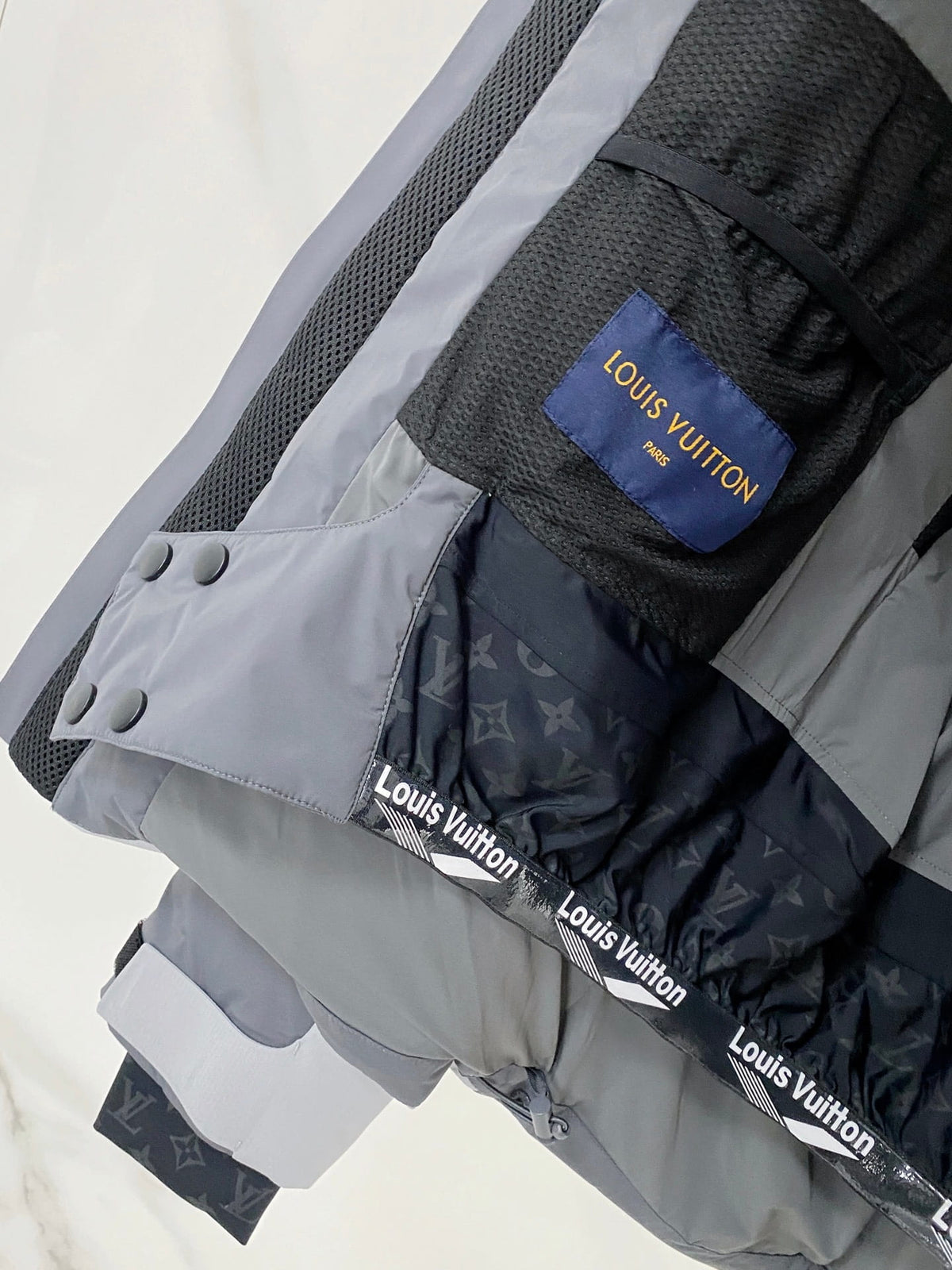 Louis Vuitton LV Ski Technical Down Jacket - Gray & Orange Ski Coat