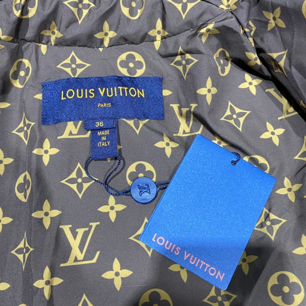 Louis Vuitton LV Long-Sleeved Olive Green Pillow Puffer Jacket