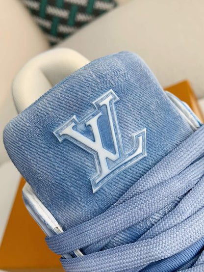 Louis Vuitton – LV Trainer – Sneaker in Denim-Blau mit Monogramm