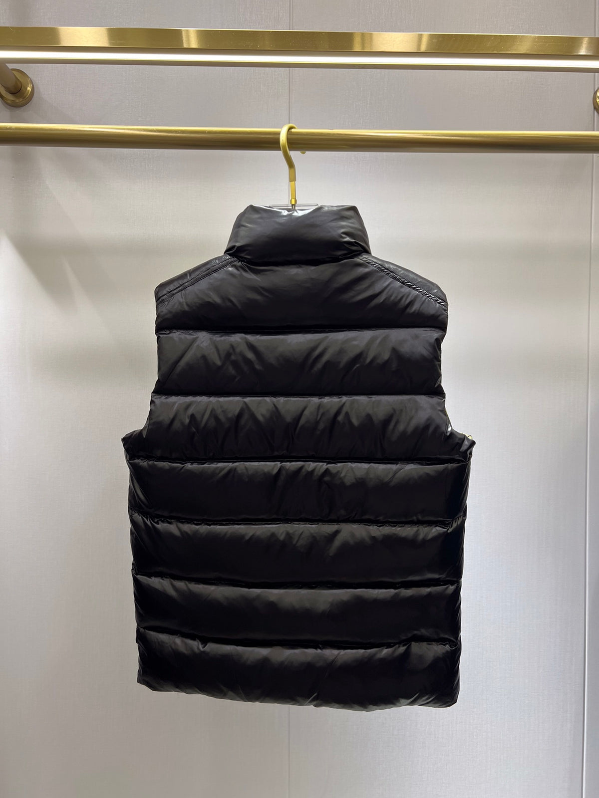 Moncler Sumido Black Down Gilet Puffer Vest