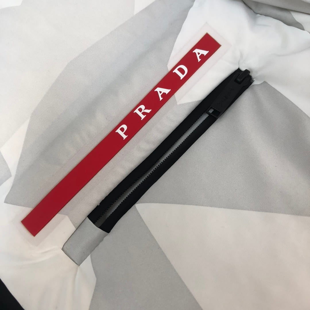 Prada Linea Rossa Alpine White Geometric Camo Hooded Down Ski Jacket