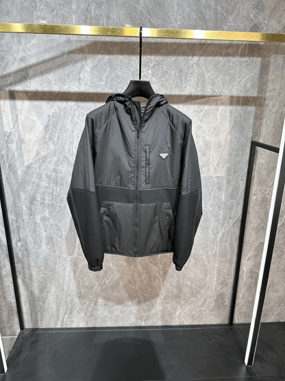 Prada Air Layer Blousonjacke mit Kapuze