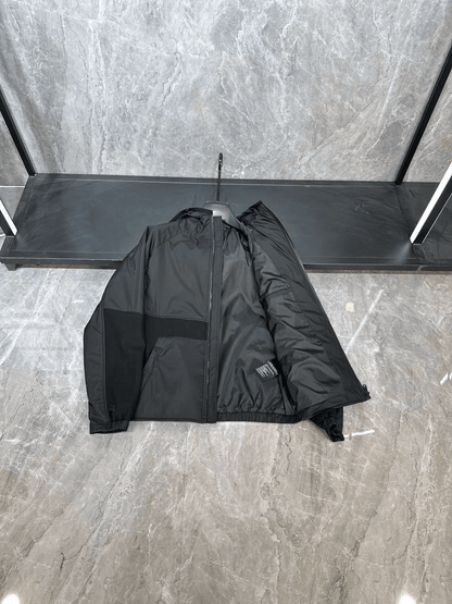 Prada Air Layer Blousonjacke mit Kapuze