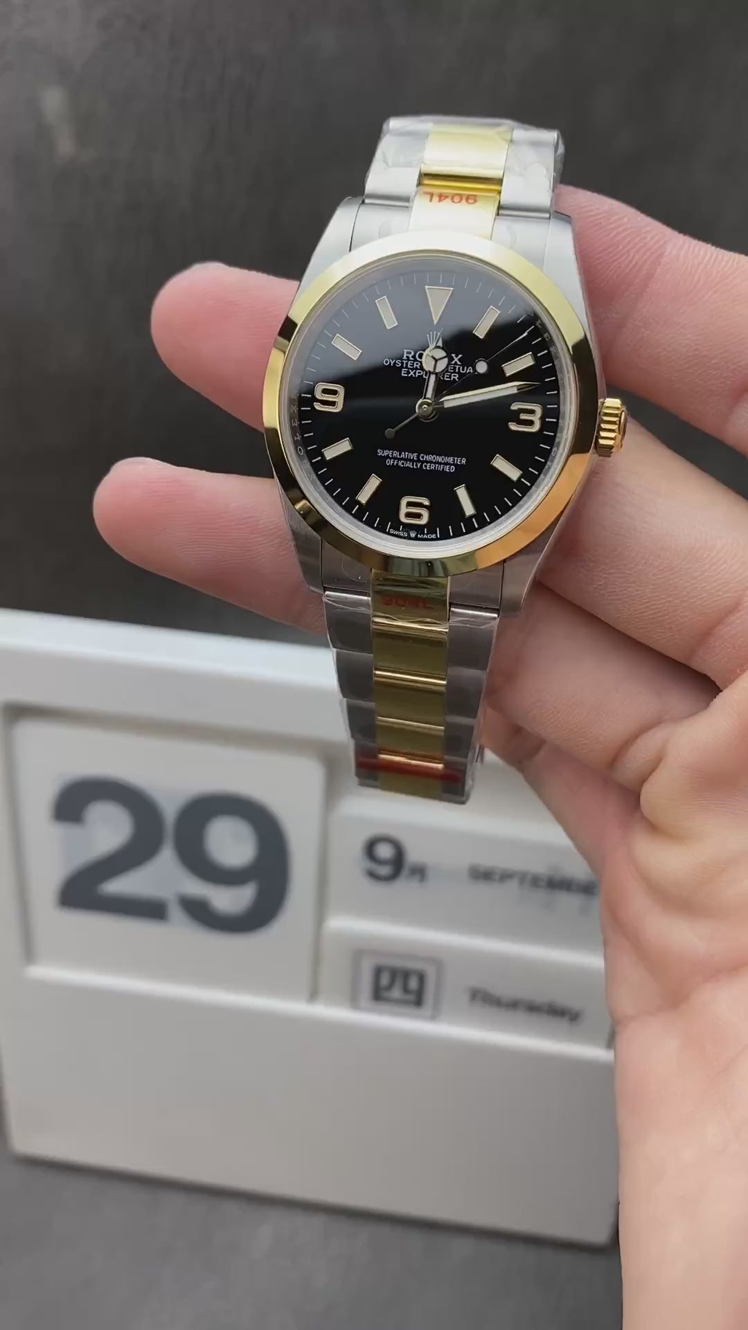 Rolex Explorer II Ref. 226570 – 42mm Oystersteel, Black Dial