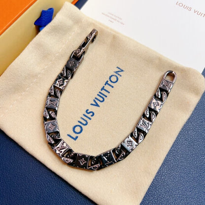 LOUIS VUITTON Monogram Tied Up Black Bracelet