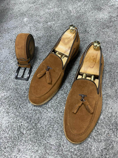 Loafer aus braunem Wildleder