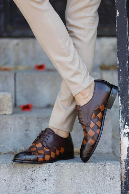 Detailed Brown Derby Shoe
