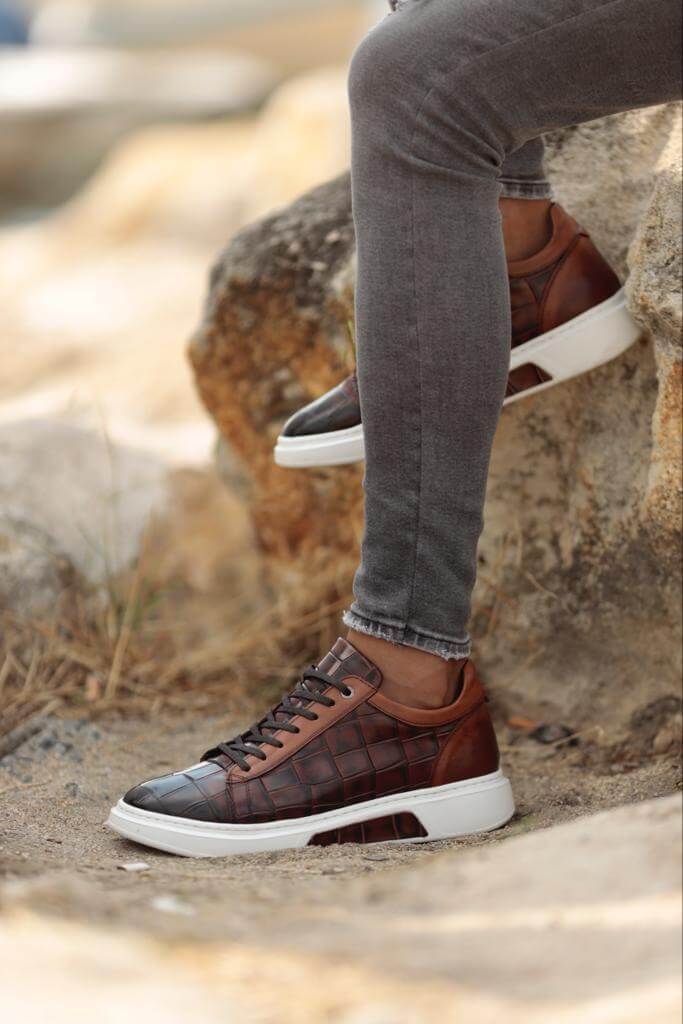 Camel croco leather sneakers made from 100% genuine leather with an EVA sole. Distinctive texture and camel color, perfect for casual and smart casual outfits.